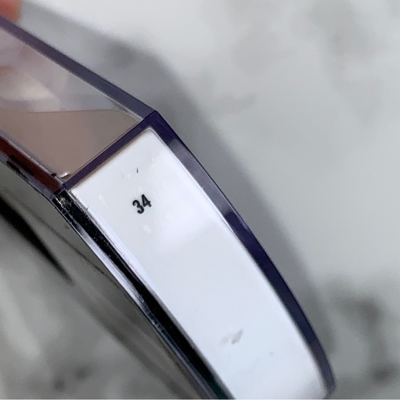 MAC 34 FALSE LASHES โญ๏ธRAREโญ๏ธ - Picture 5 of 11